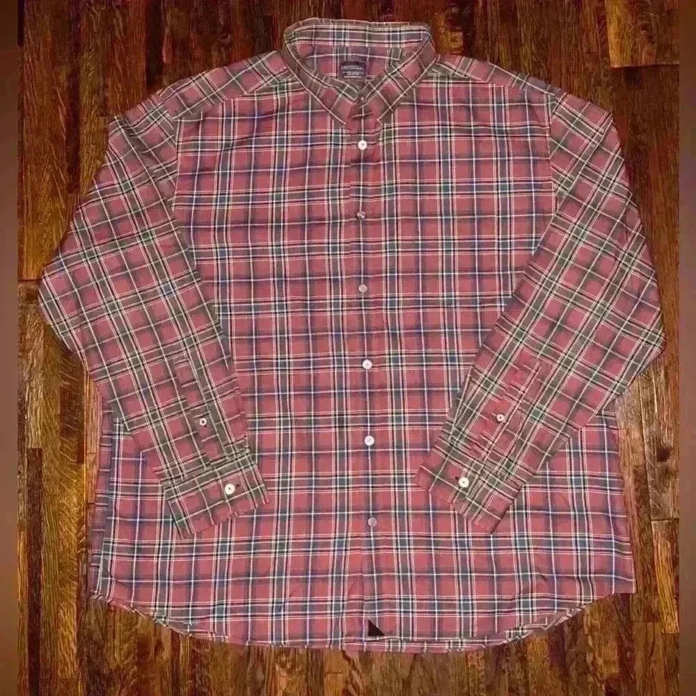 UNTUCKIT Catarratto Long Sleeve Button Down Shirt in Red Plaid